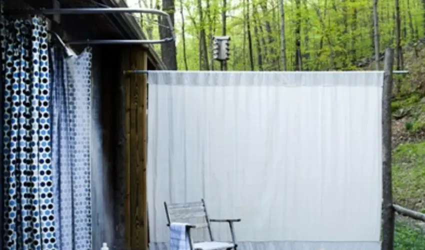 Hanging Curtain for Privacy