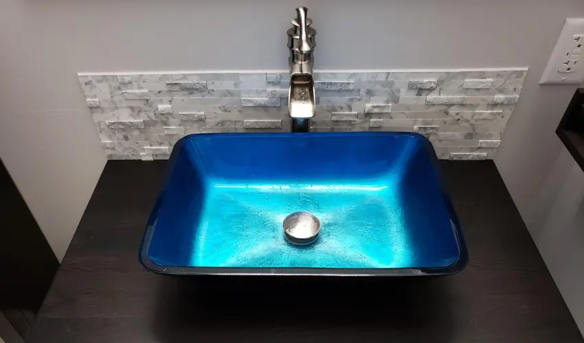 VIGO Donatello 18″ x 13″ Glass Rectangular Vessel Sink – Turquoise Blue